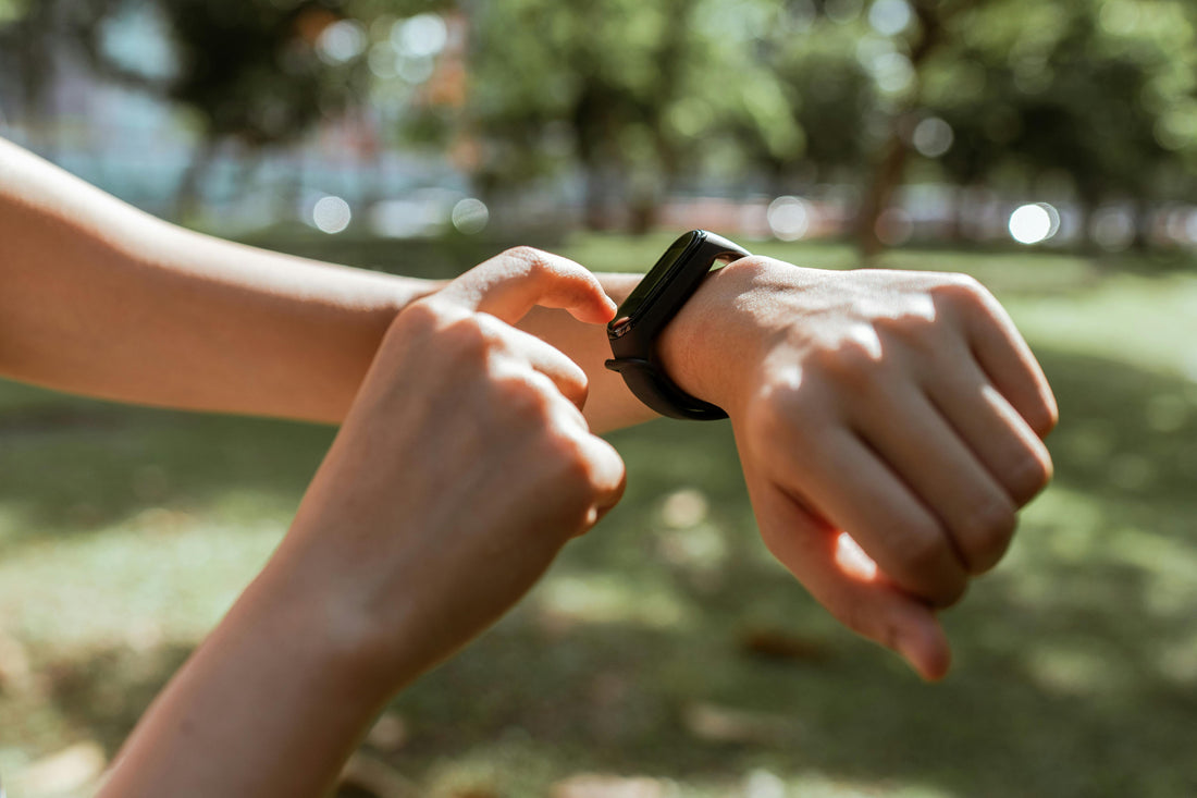 Choosing the Right Smartwatch Fitness Tracker for Your Lifestyle